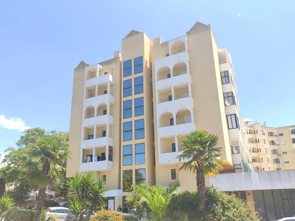 Calm Beach Apartement ปอร์ติเมา ภายนอก รูปภาพ